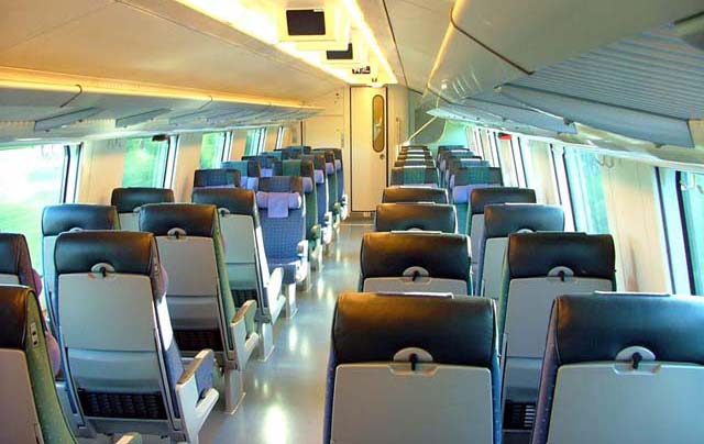 Image:InterCity2 - passenger car interior.jpg
