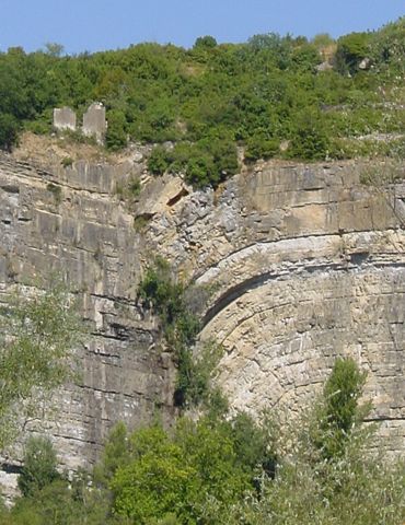 Image:Faille des Causses depuis Bedarieux.dsc02071.cropped.jpg