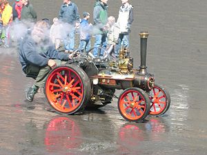 A scale model Allchin traction engine &ndash; an example of a self-propelled steam engine