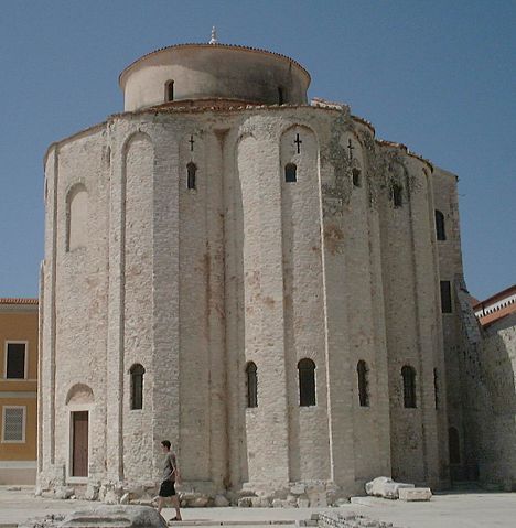 Image:Zadar - &eacute;glise Saint-Donat.jpg