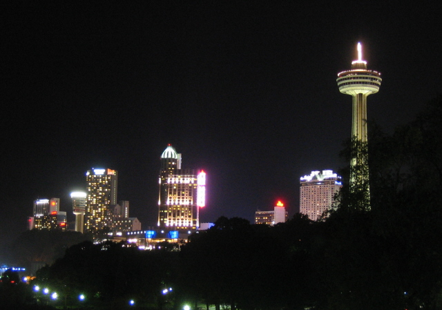 Image:Canadian Skyline.jpg