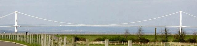 Image:Suspension bridge-panoramic.jpg