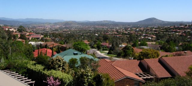 Image:Tuggeranong-Valley-lr-cropped.jpg