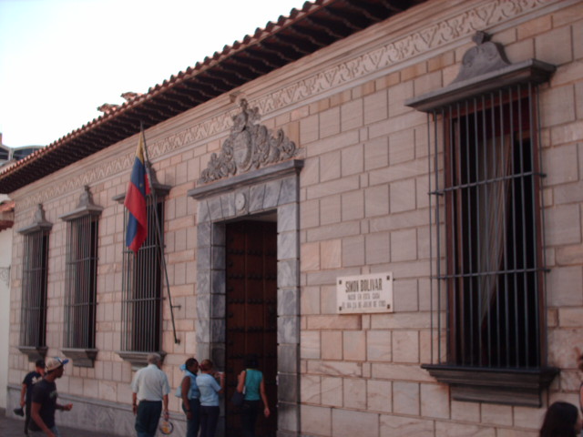Image:Casa natal del Libertador.JPG