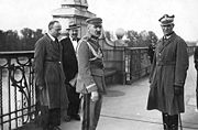 Piłsudski on Warsaw's Poniatowski Bridge during the May 1926 Coup d'&Eacute;tat. At right is General Gustaw Orlicz-Dreszer.