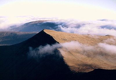 The Brecon Beacons National Park, looking from the highest point of Pen Y Fan (886&nbsp;m/2907&nbsp;feet) to Cribyn (795&nbsp;m/2608&nbsp;feet).