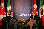President Calder&oacute;n and Canadian Prime Minister Harper at the 2007 North American Leaders' Summit.