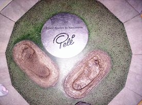 The marks that Pel&eacute; left inside the Maracan&atilde; Stadium