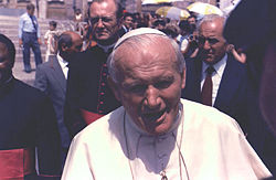 Pope John Paul II in&nbsp;St.&nbsp;Peter's&nbsp;Square (1985).