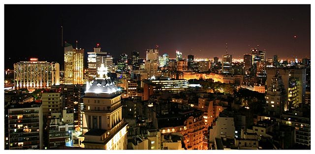 Image:Buenos Aires panorama at night.jpg