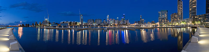 Melbourne Docklands - Yarra&rsquo;s Edge at twilight